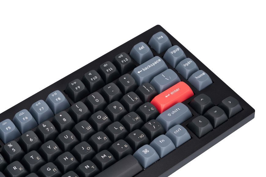 Keychron Клавиатура V1 84Key, Gateron G Pro Blue, Hot-Swap, QMK, USB-A, EN/UKR, RGB, Carbon Black