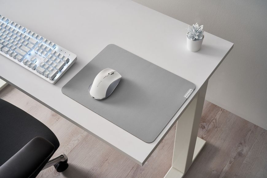 Razer Мышь Pro click USB/WL/BT White/Grey