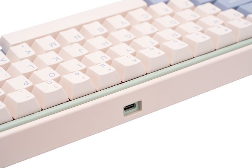 Varmilo Клавиатура механическая Minilo VXT67 Eucalyptus 67Key, Gateron G Pro 2.0 Silver, BT/WL/USB-A, Hot-Swap, EN, RGB, Розовый