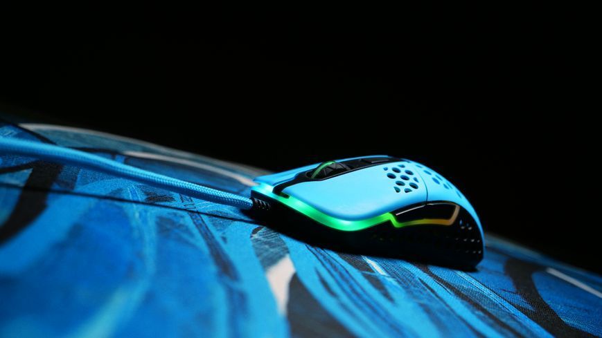 Cherry Xtrfy Мышь игровая M42 RGB USB Miami Blue