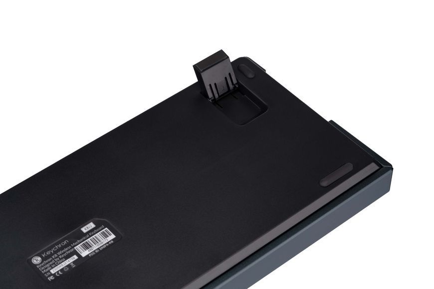 Keychron Клавиатура механическая K8 87Key, Gateron G Pro Red, Hot-Swap, BT/USB-A, EN/UKR, RGB, Черный