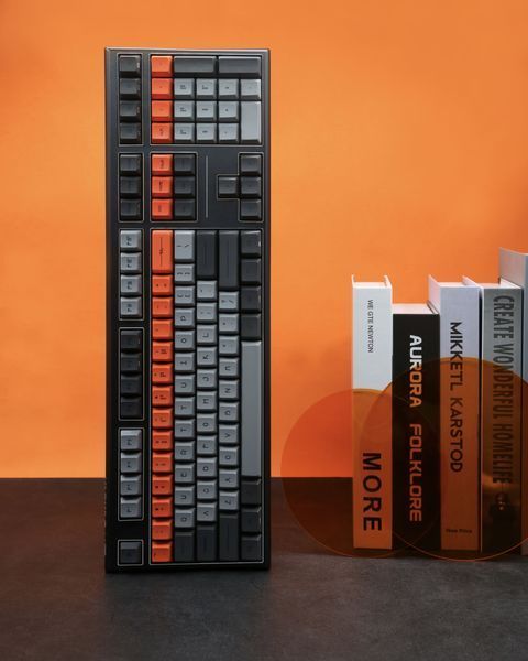 Varmilo Клавіатура механічна Lure VBM108 Bot: Lie 108Key, EC V2 Rose, USB-A, EN, White Led, Чорний