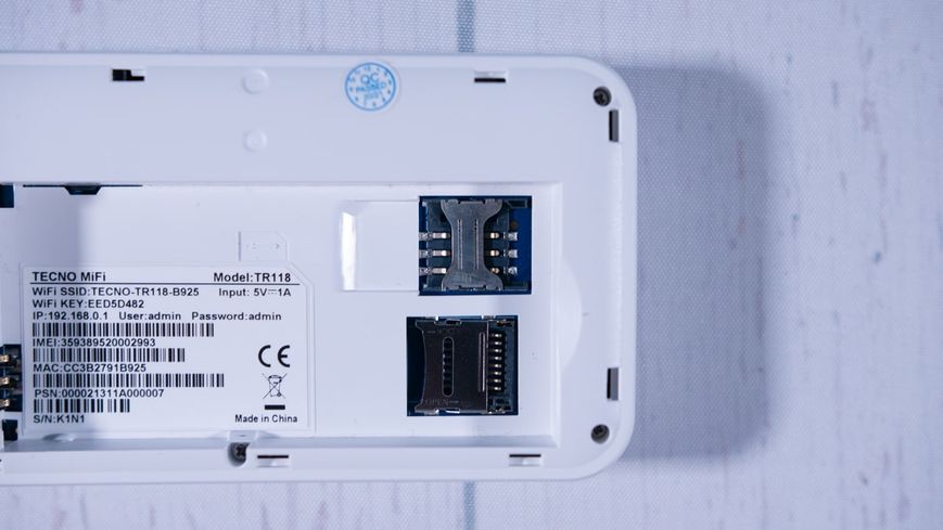 TECNO Мобильный маршрутизатор TR118 4G-LTE, 1x3FF SIM, 1xFE LAN, 1xmicro-USB, 2600mAh bat.